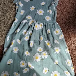 Girl dress